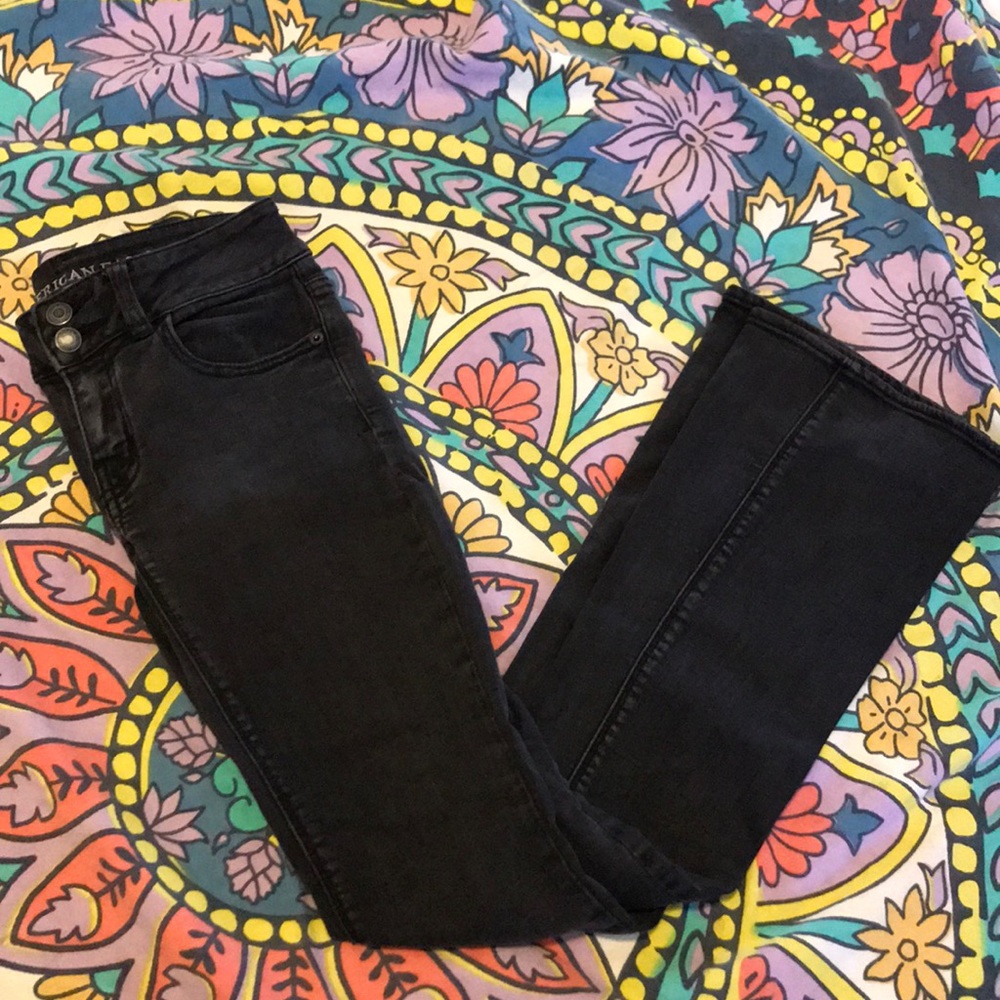 American Eagle Artist Flare Jean